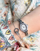 ساعت جولیوس زنانه فلزی نگین دار مدل JA-1410A