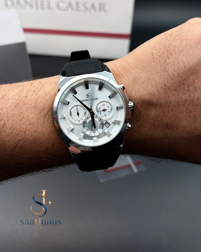 ساعت دنیل سزار مردانه سیلیکونی مدل DC1378G
