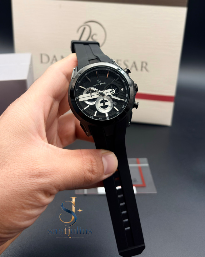 ساعت دنیل سزار مردانه سیلیکونی مدل DC1347G